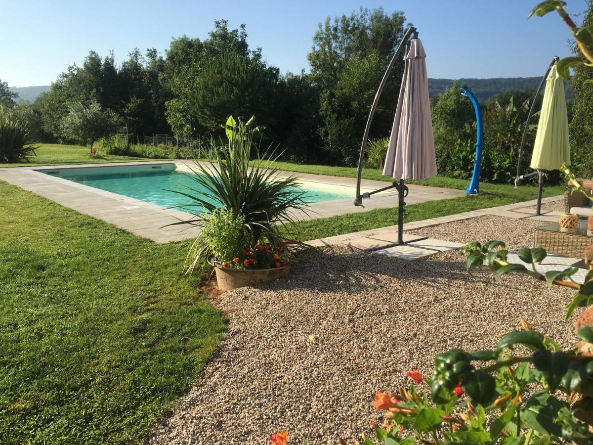 Gite Clodeguy Saint-Sylvestre-sur-Lot Exterior photo